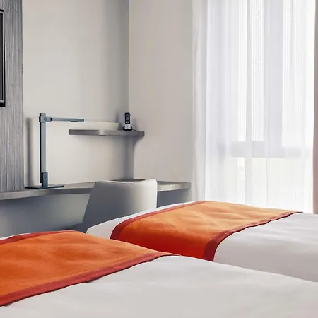 Mercure Sud ホテル 4*