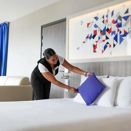 Mercure Sud 4*