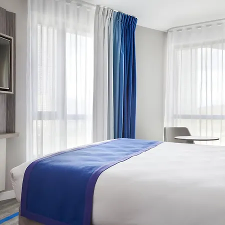 Hotel Mercure Sud 4*